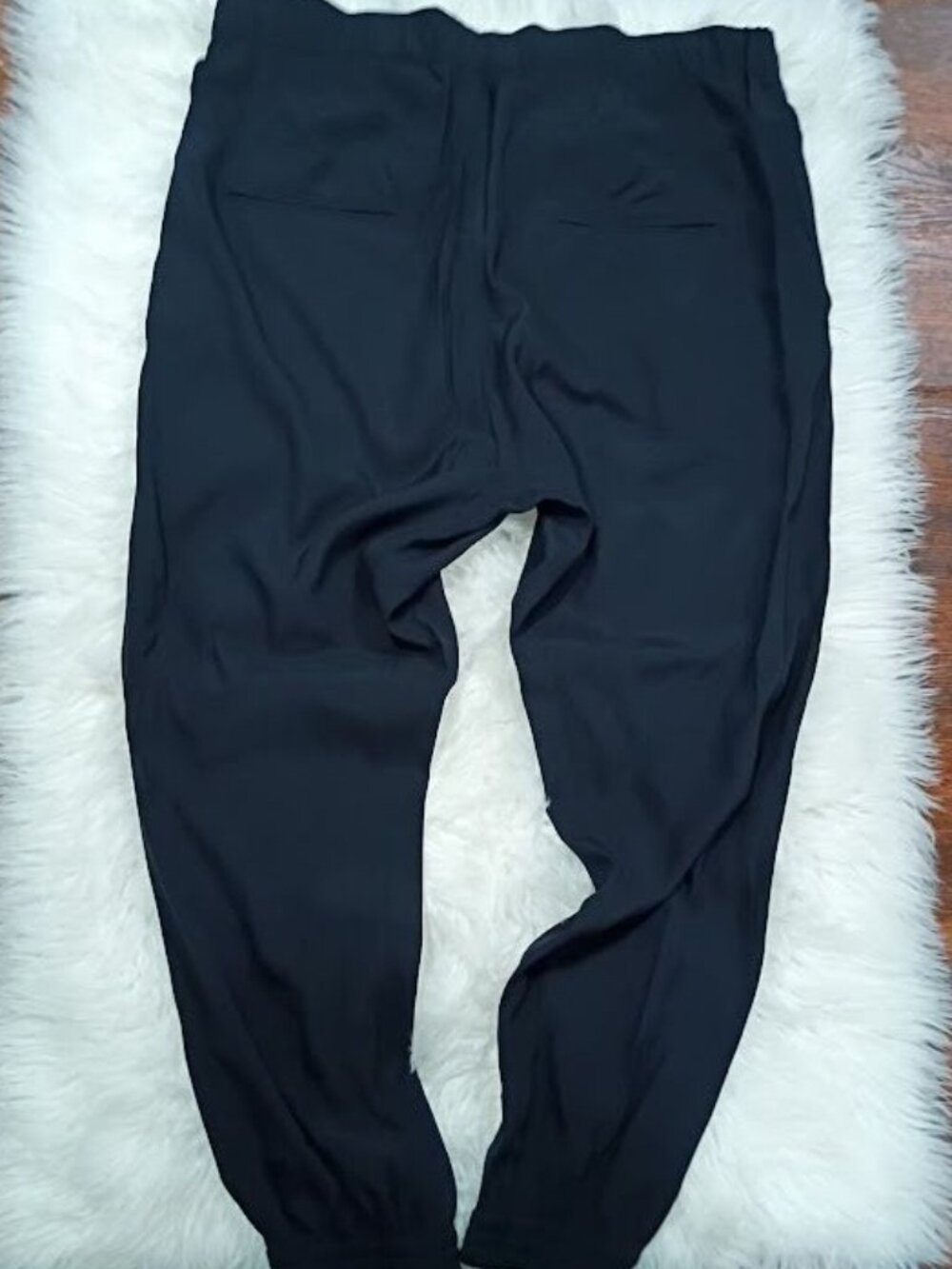 Scanlan Theodore Navy Blue Silk-Blend Relaxed Tapered Pants - Picture 4 of 14